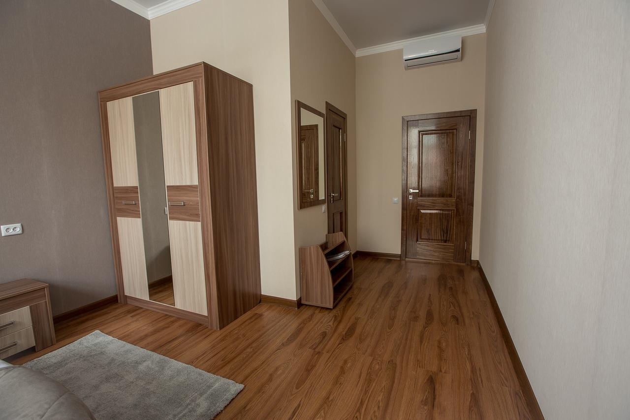 Maxx Inn Αστάνα Εξωτερικό φωτογραφία